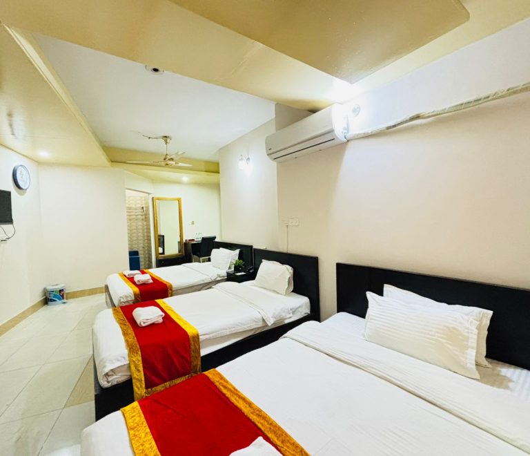 Delux large room